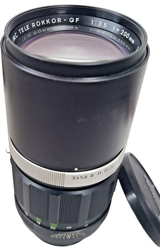 MINOLTA MC Tele Rokkor-QF 200mm F/3.5 Lens No. 1441985