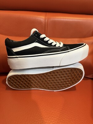 Size 4 - VANS Old Skool Platform Black White Off The Wall