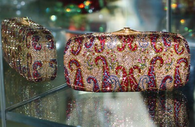 JUDITH LEIBER SWAROVSKI CRYSTAL REGAL PAISLEY BAG MINAUDIERE