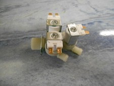 Elettrovalvola ingresso acqua dritta, 3 scomparti 3/4"x13mm, 230V Miele, Girbau Washma