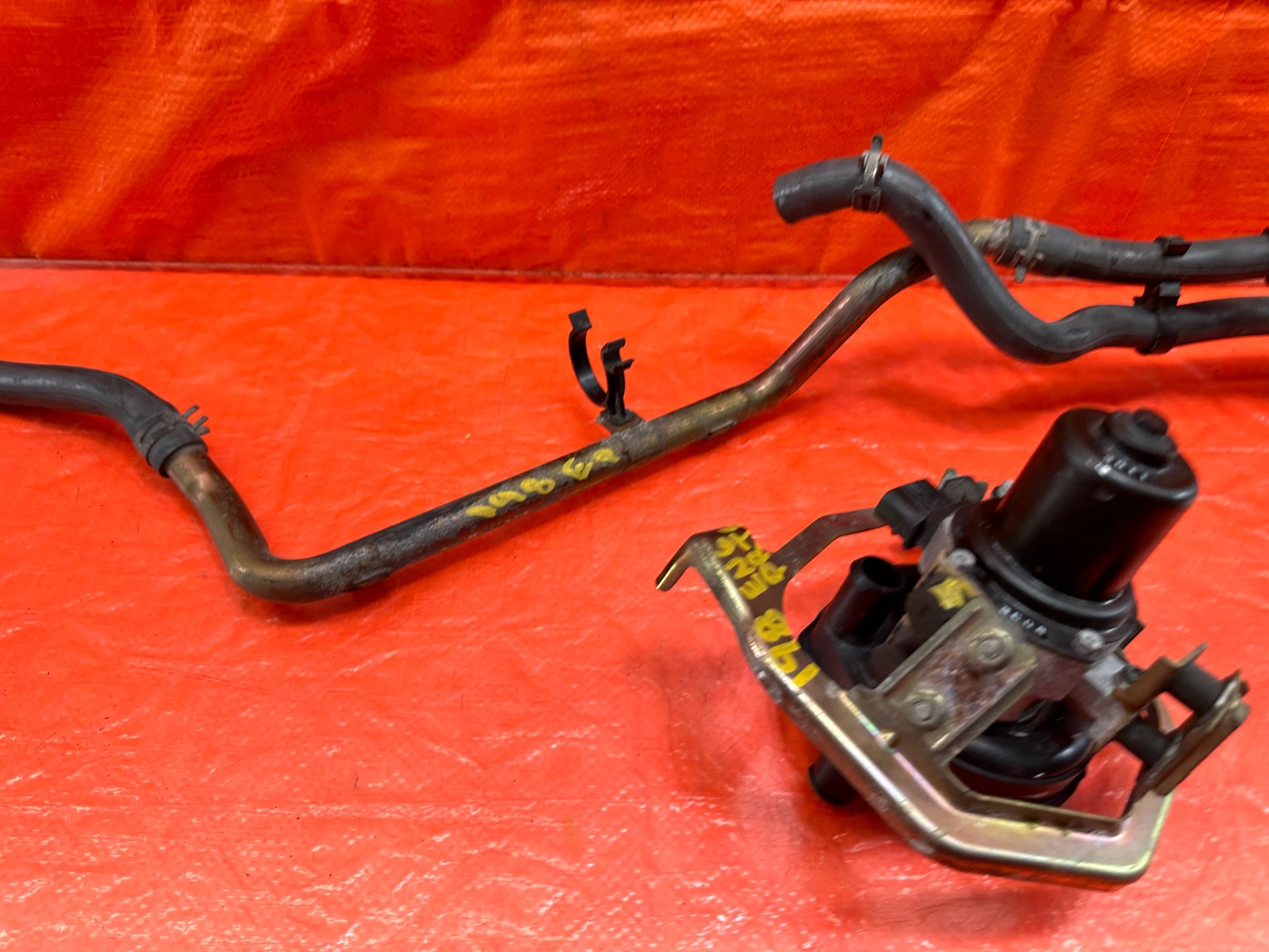 0005 HONDA S2000 AIR PUMP MODULE W/ ALL ASSOCIATED LINES OEM