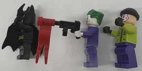 LEGO DC Comics Super Heroes: Batwing Battle over Gotham City (6863) Complete