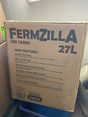 FermZilla Tri-Conical Fermenter Gen 3.2 - 3 in. T.C. Collection Container 7 Gal