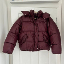 Bershka Viral Shiny Burgundy Hooded Quilted Puffer Jacket Zip Closure Size S