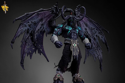 Hero Toys Illidan Stormrage (Shadow form, 25 cm) Neu und OVP