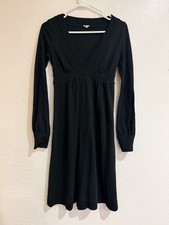 J. Crew Black Long Sleeve V-neck 100% Wool Dress size 2