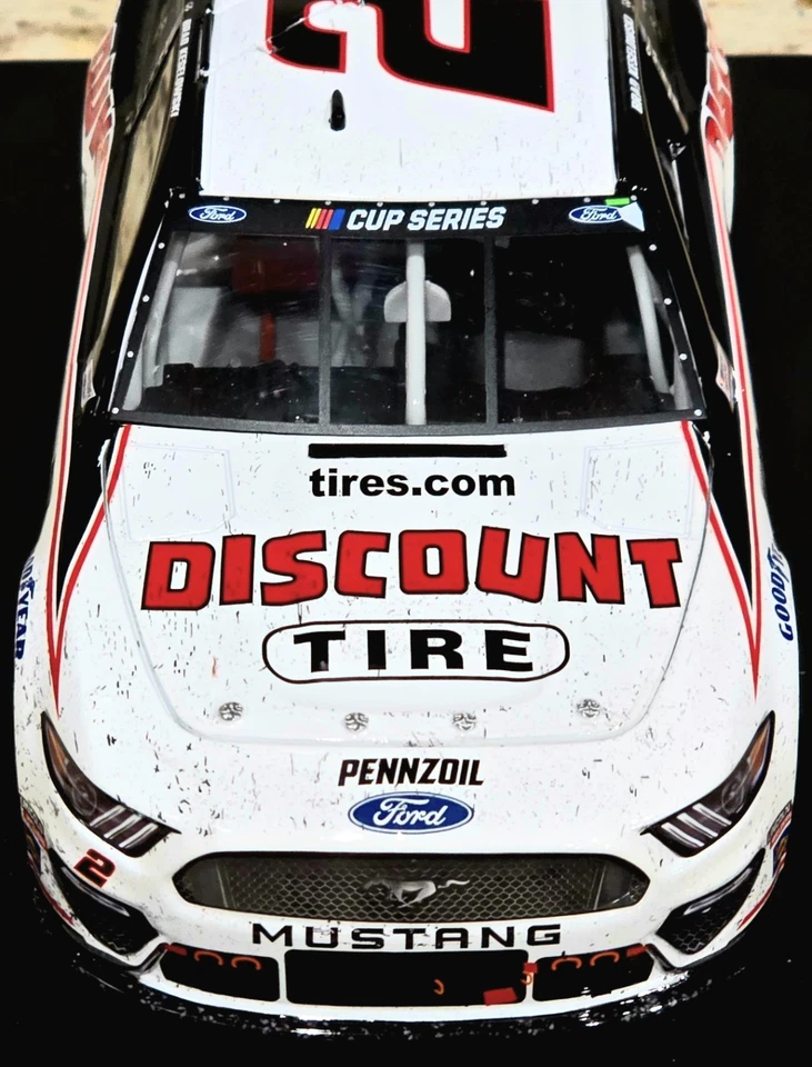 Neumático de descuento Brad Keselowski 2020 #2 Mustang Bristol Race Win 1:24 diecast ARC Foto 3 de 4