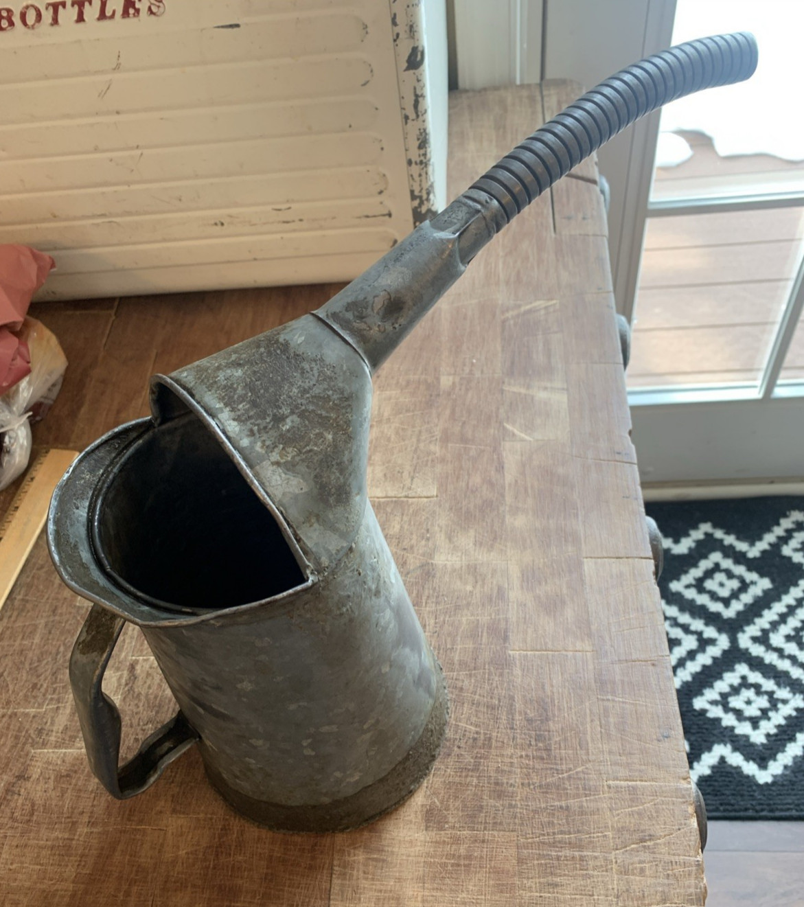 Dispenser Can With Flexible Spout