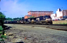 NS 9586 D9-40CW @ ALTOONA, PA_JUNE 2018_ORIGINAL TRAIN SLIDE
