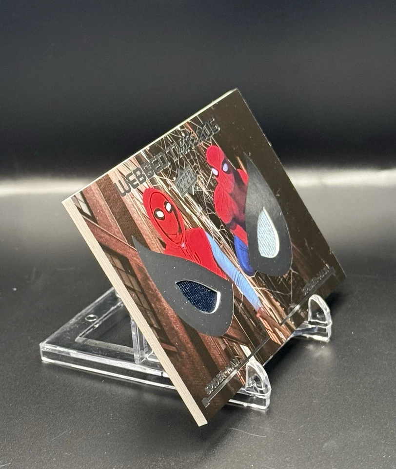 Reliquia de película doble Upper Deck Spiderman Homecoming Webbed Threads 2017 #WTD10 Foto 2 de 4