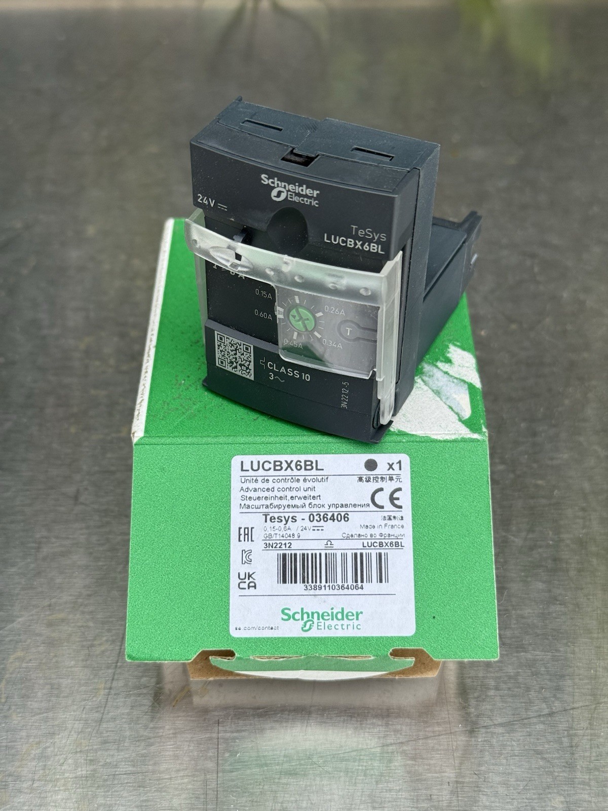 Schneider LUCBX6BL Advanced Control Unit 0.15-0.6A 24V- Unused