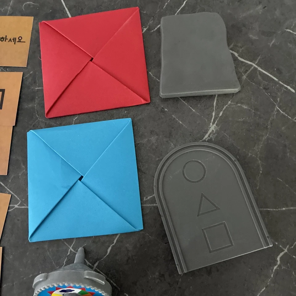 Squid Game - Five Game Set - Image 3 of 4