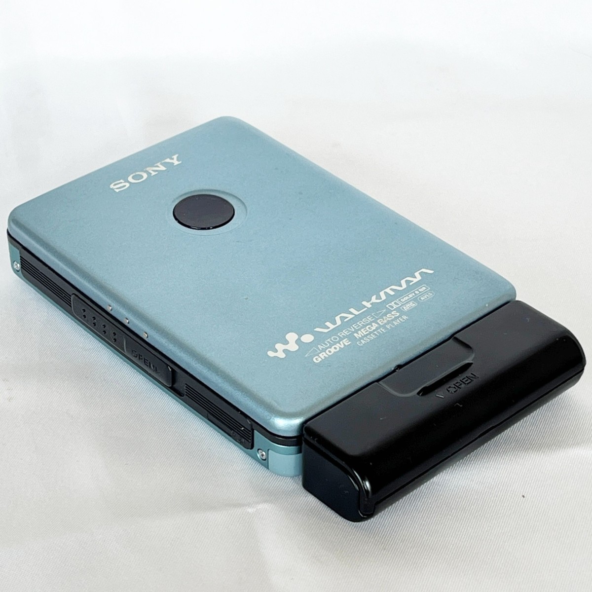 SONY WM-EX610 2000 Walkman W/Accessories Cassette Player From