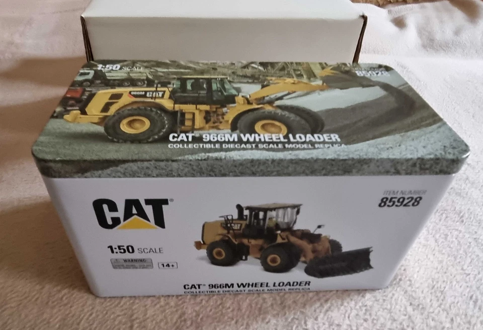 CAT Radlader 966M wheel loader 1:50 Modell von Diecast Masters - Bild 2 von 4