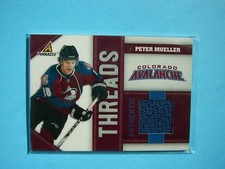 2011/12 PINNACLE THREADS PANINI NHL HOCKEY JERSEY CARD #MU PETER MUELLER NM