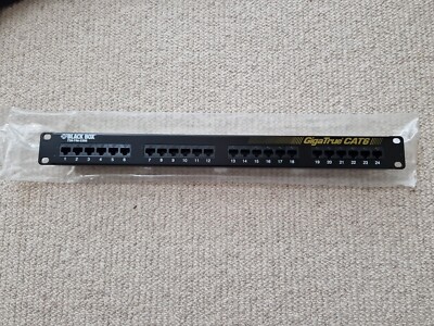 Black Box JPM610A 24 Port 1HE GigaTrue Cat 6e RJ45 Patchpanel Rackmontage 