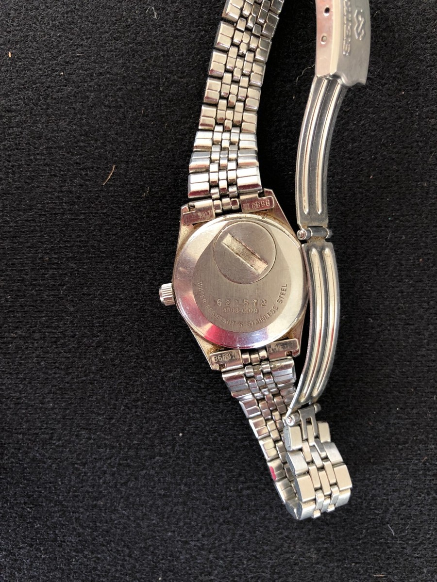 Vintage Ladies Seiko 4303-0029 Silver Tone Day Date Watch