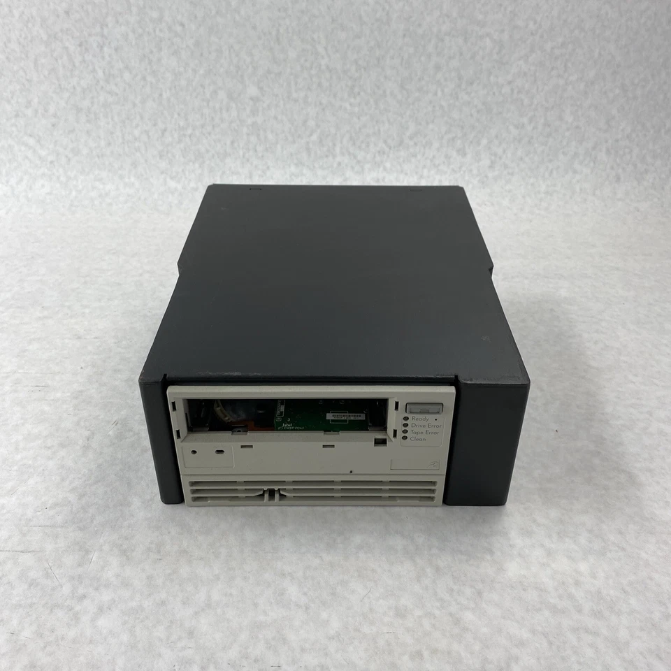 Ultrium LTO 2 Tape Drive 6430512-06 From Quantum P4000 Series - Image 3 of 4