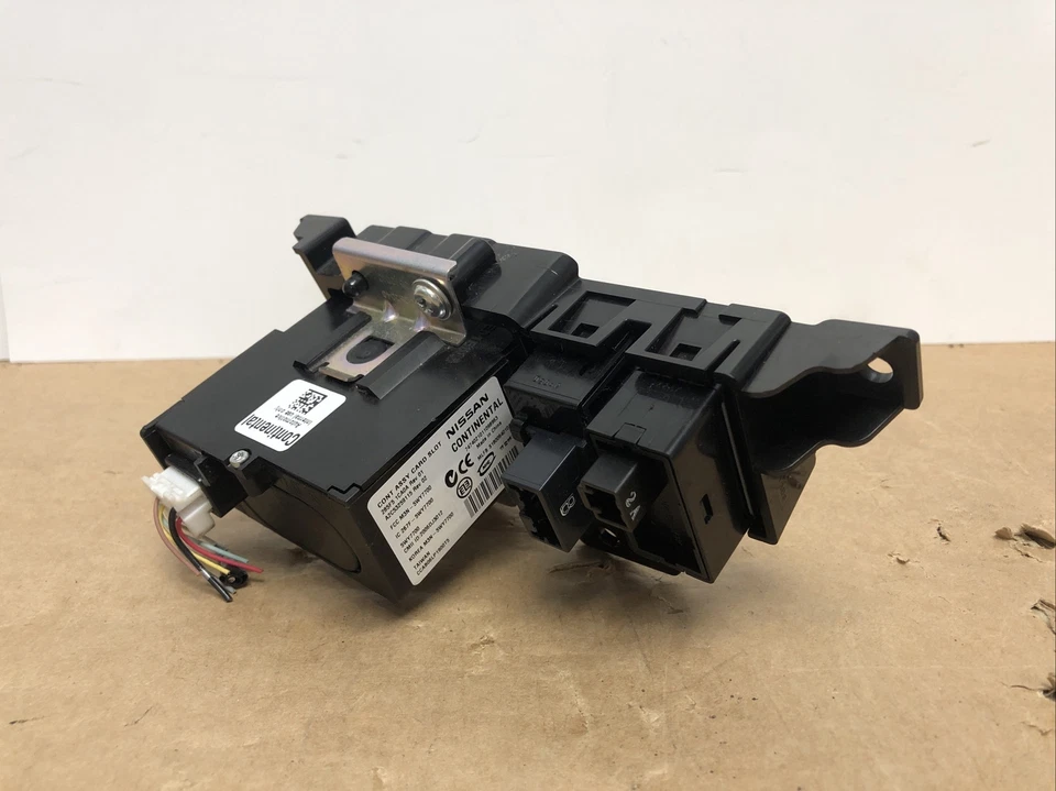 Interruptor de objetivo y ranura para tarjeta de faros VDC 2009-2017 INFINITI QX70 FX35 285F51CA0A fabricante de equipos originales Foto 2 de 4