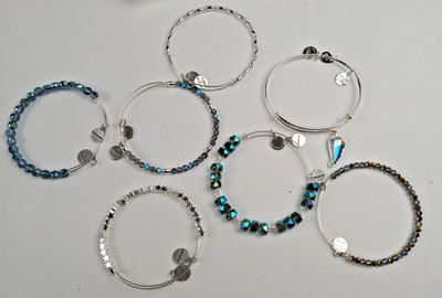 Alex and Ani A20SETHOL5SS Angel set of 7 With w/ Swarovski crystals - opened