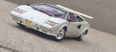 1984 Lamboghini Countach LP500s By Tamiya Finished Model 