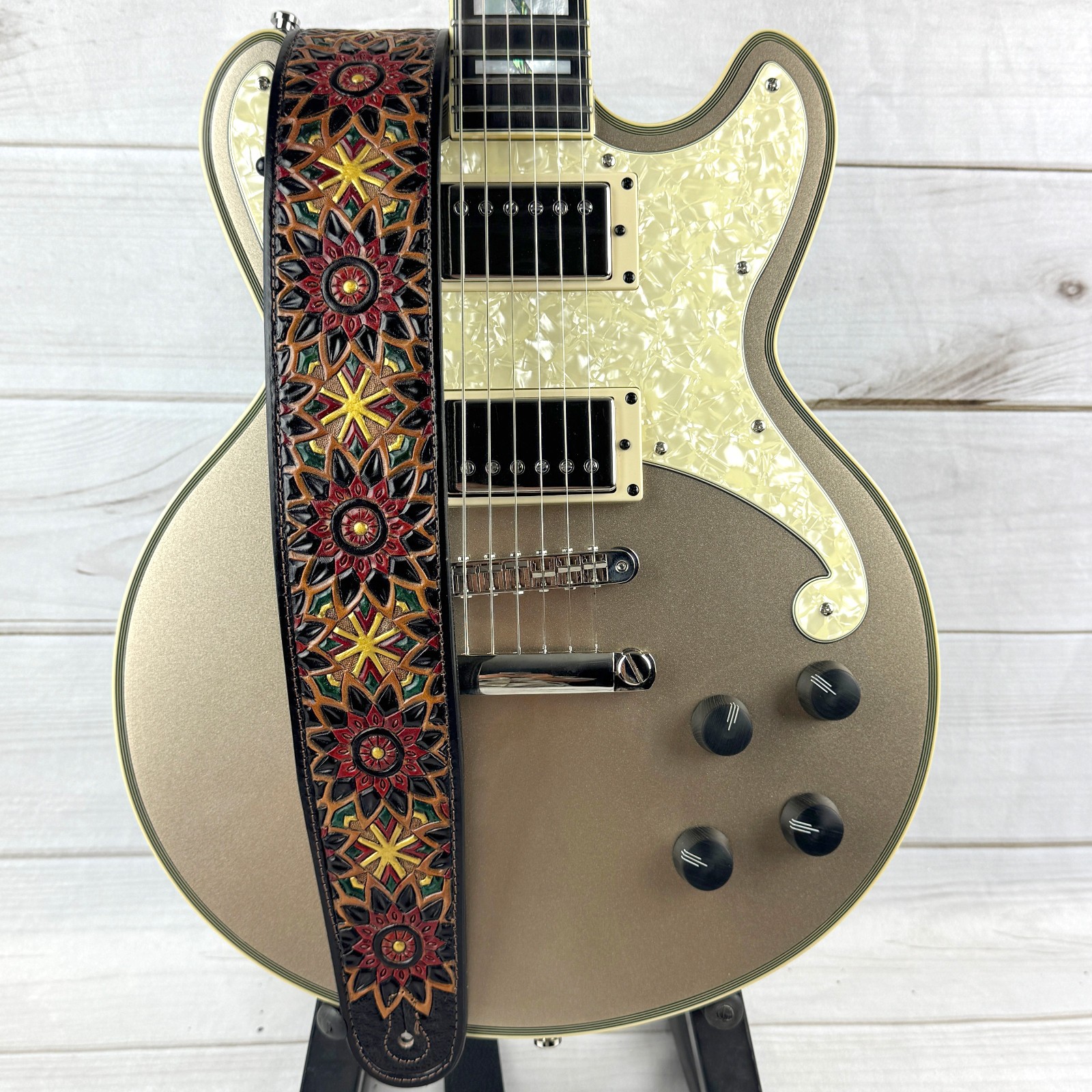 Walker And Williams LIH-2 Hand Carved Premium Tan Leather Zodiac Guitar Strap