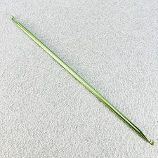 Tapered Head Double Ended Crochet Hook UNKNOWN HOOK SIZE Green 14 inches long