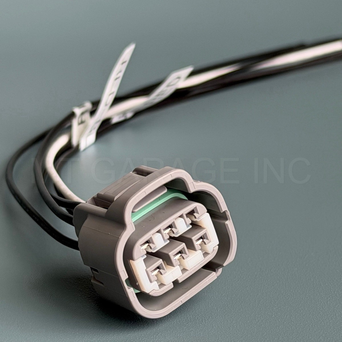 Bulbs - Chassis for 2015 Toyota Tundra | Toyota OEM Giant Bulbs - Chassis for 2015 Toyota Tundra | Toyota OEM Giant
