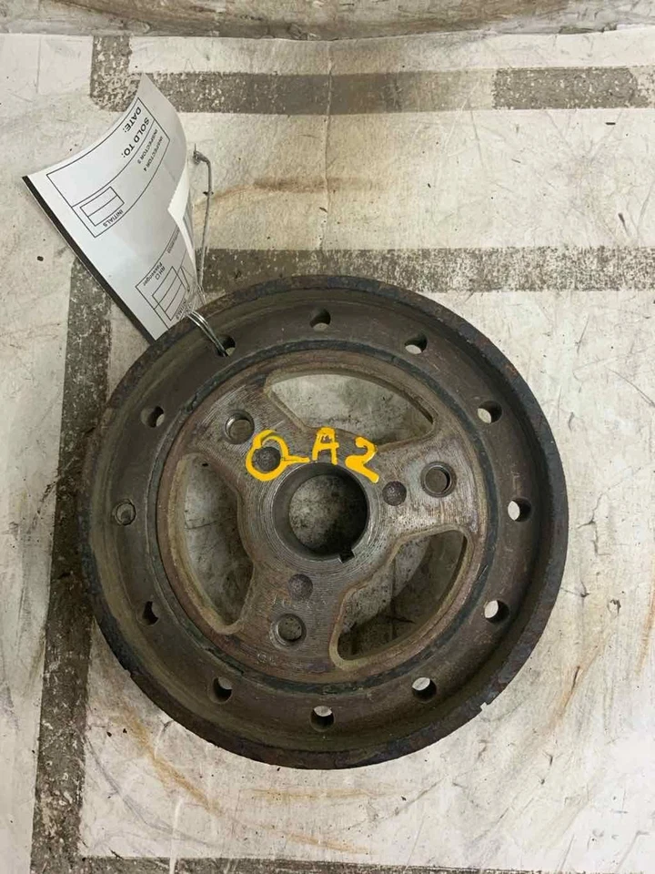 Chevrolet Silverado 1500 Harmonic Balancer 1999-2013 10224885 4,3 L 6 cilindros 4 velocidades AT Foto 2 de 4