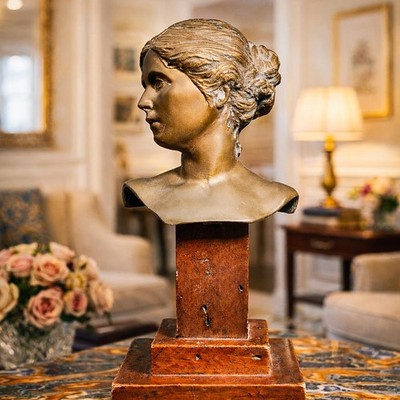 Quality Artist Signed Female Profile Antique Bronze Art Statue Bust Sculpture