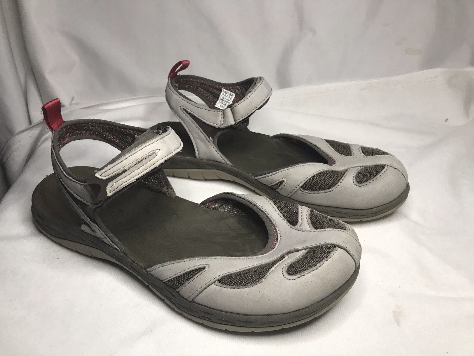 Merrell donna taglia 7M grigio sandalo sportivo sirena avvolgente Q2 impermeabile Mary Jane