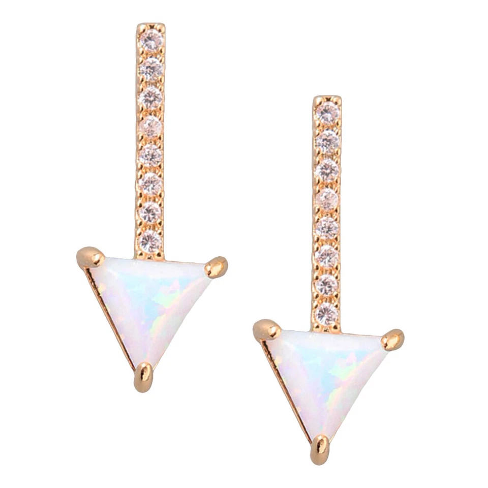 LEEVE Faux Triangle Opal Arrow Bar CZ Stud Earring Korea Fashion Minimalism boho - Изображение 3 из 4