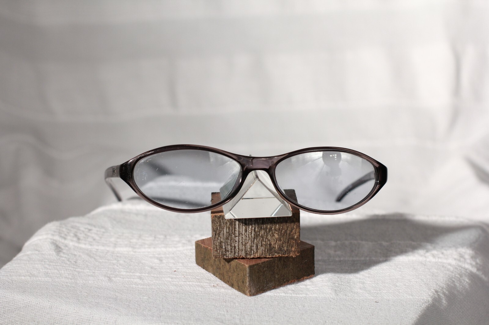 how are prescription glasses made