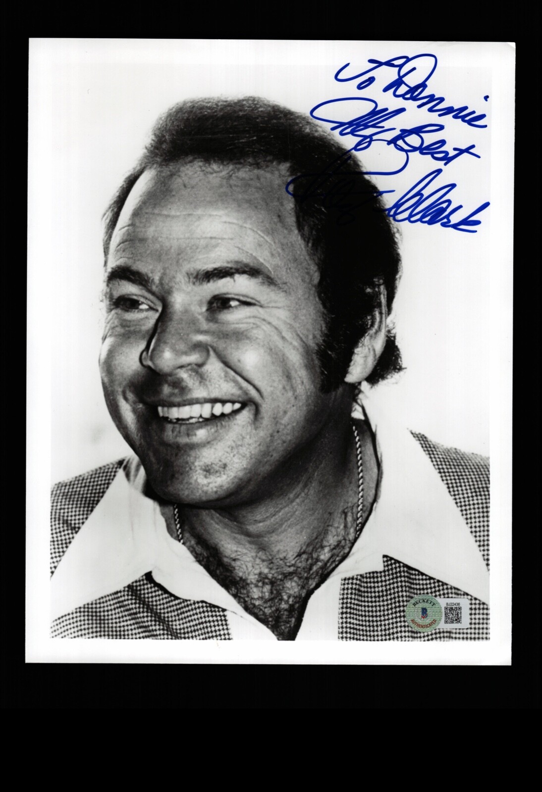 ROY CLARK Autographed Signed PHOTO 8X10 BECKETT AUTHENTICATED COA HEE HAW PICKIN & A GRINNIN 