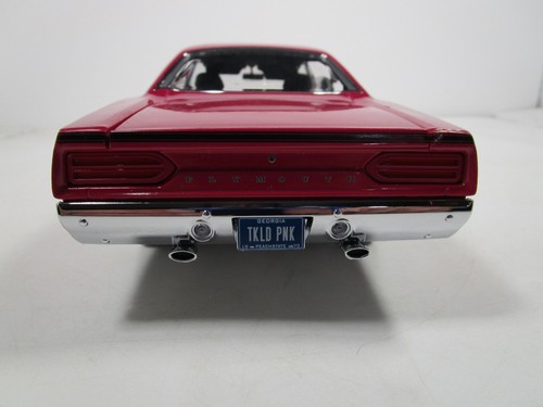 GMP 1/18 PINK 1970 PLYMOUTH ROAD RUNNER USED VERY NICE NOT PERFECT *READ - Picture 7 of 14