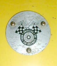 American Model Car Raceway for slot car 1 3/4" Round Logo Medalin Vintage 1960