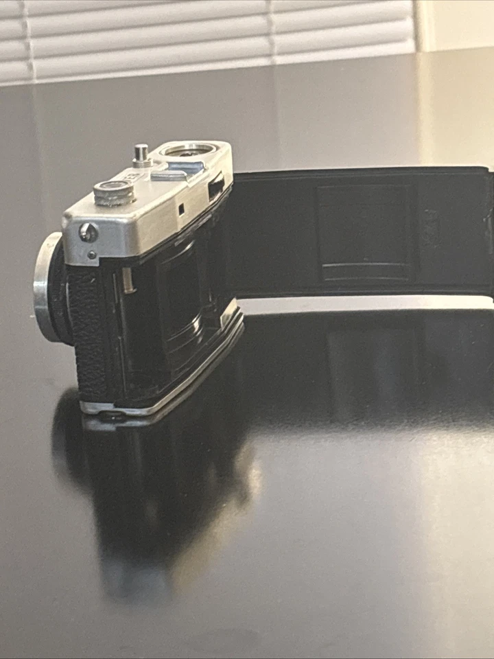 Câmera de Filme Vintage HC 35 Década de 1970 - Imagem 4 de 4