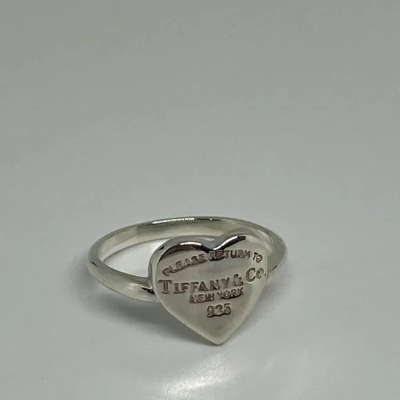 Please Return To Tiffany & Co. Sterling Silver Classic Heart Band Ring Size 7 - Image 3 of 4