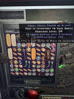 DIABLO 2 RESURRECTED  +6 poison ,+8% lightning resistance small charm SC   PC SC