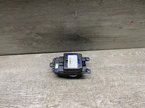 OEM BMW F02 F10 F30 F33 CENTER CONSOLE MENU RADIO INFO GPS SWITCH BUTTON I-DRIVE - Picture 4 of 5