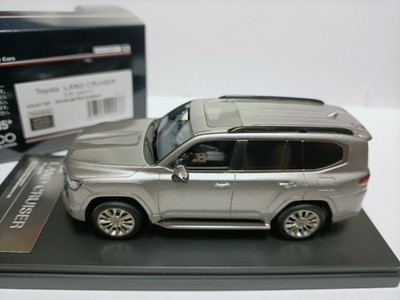 Hi Story 1/43 Land Cruiser ZX 2021 Silver Toyota Land Cruiser 4WD