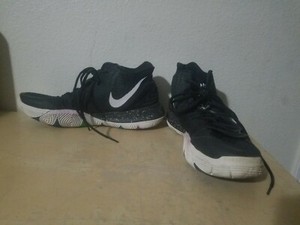 kyrie 5 multicolor white