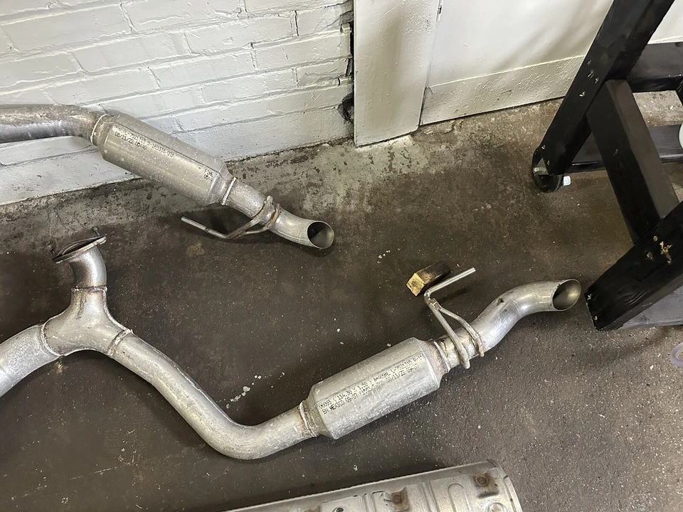 GMC Sierra 1500 2023 escape (GM genuino) totalmente nuevo Foto 2 de 4