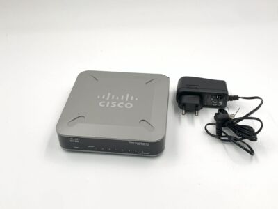 Cisco SG100D-08 8-Port Desktop Gigabit Switch mit Netzteil