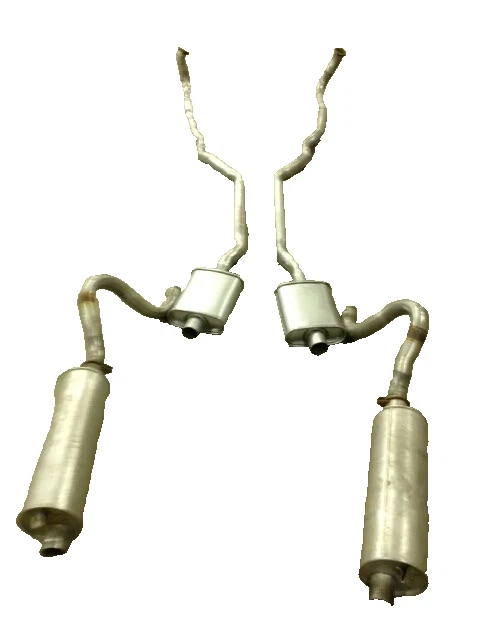 Sistema de escape Plymouth Cuda 1972, aluminizado, motores 440, con resonadores Foto 2 de 2