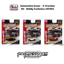 Auto World Automotive Icons X-Traction R2 1 Random Pick RDZSC402