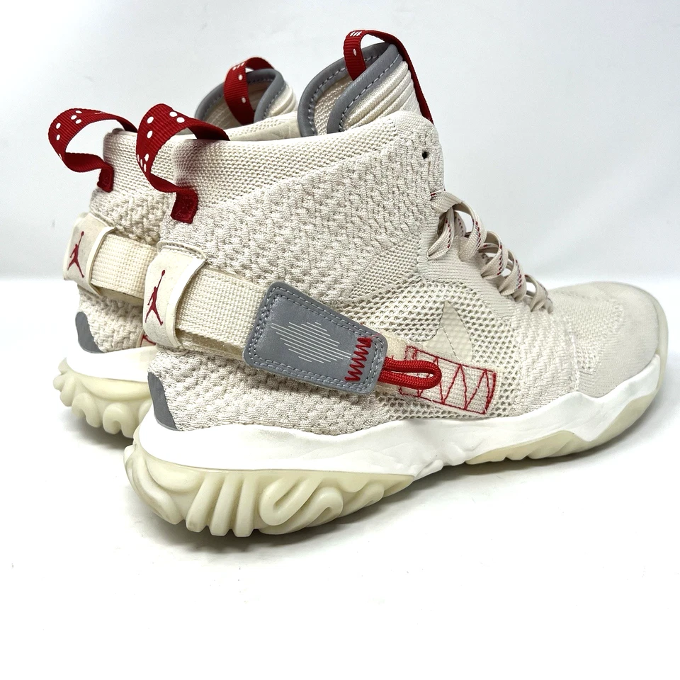 Nike Jordan Apex React Zapatos Crema Clara/Vela BQ1311 206 Hombres Talla 9.5 Foto 2 de 4