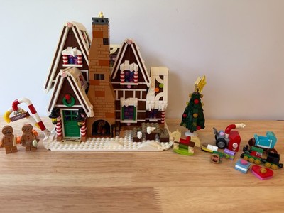 Lego Creator Expert Gingerbread House (10267) Near Complete No Instructions READ