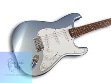 Squier E-Gitarre Affinity Stratocaster