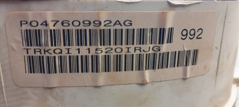 2002 Dodge Stratus Dash Instrument Cluster Speedometer - Image 3 of 4